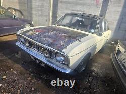 1969 Ford Cortina Mk2 
<br/> 
<br/>	Traduction en français : Ford Cortina Mk2 de 1969