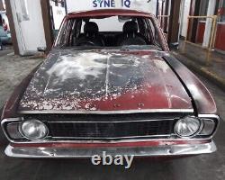 Bouclier avant Ford Cortina Mk2 4 portes berline Maroon