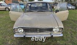 Ford Cortina Mk2 
<br/>		
<br/>Translation: Ford Cortina Mk2